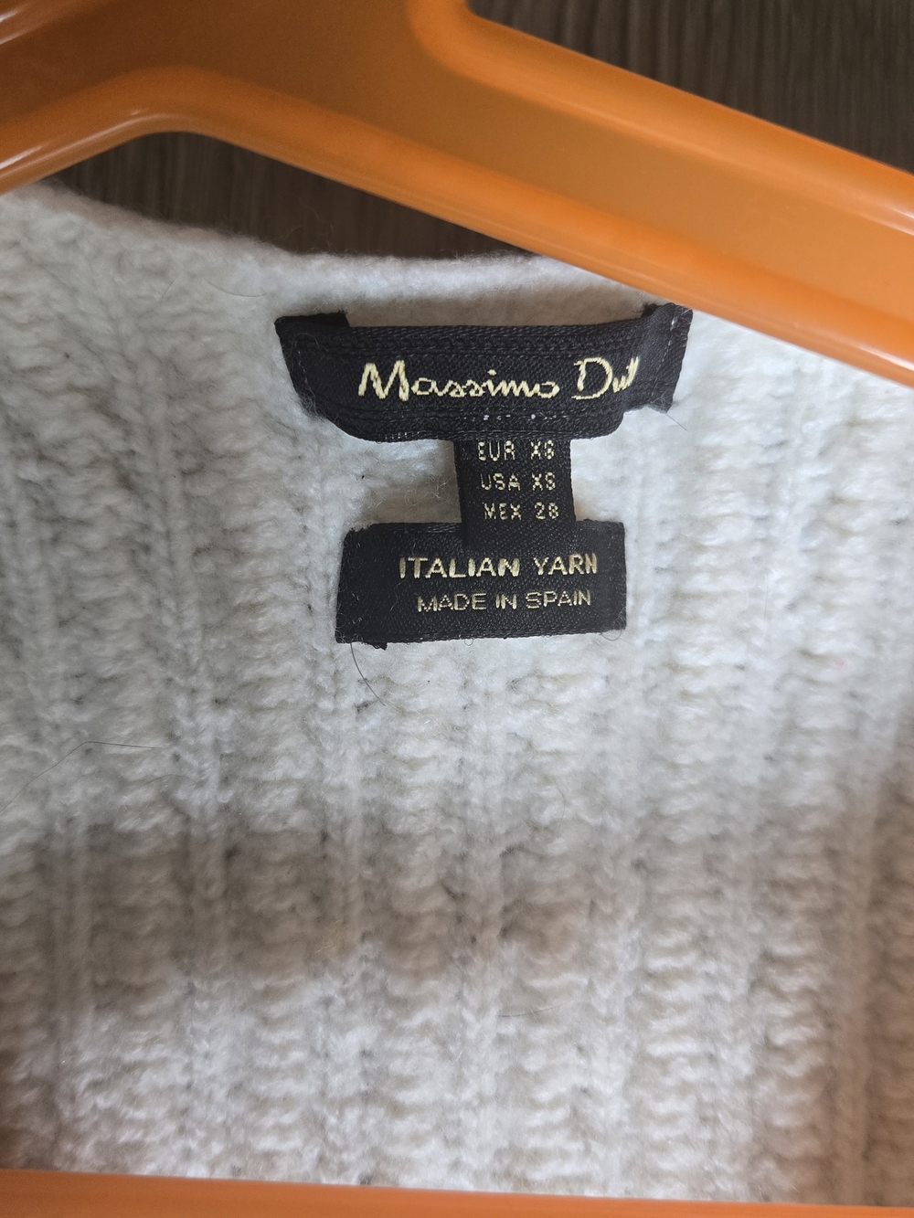 Massimo Dutti Cream Ribbed Italian Yarn Sweater - XS